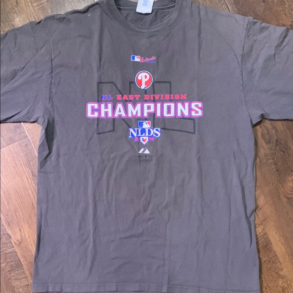 2008 Philadelphia Phillies Majestic Champions Charcoal T-Shirt